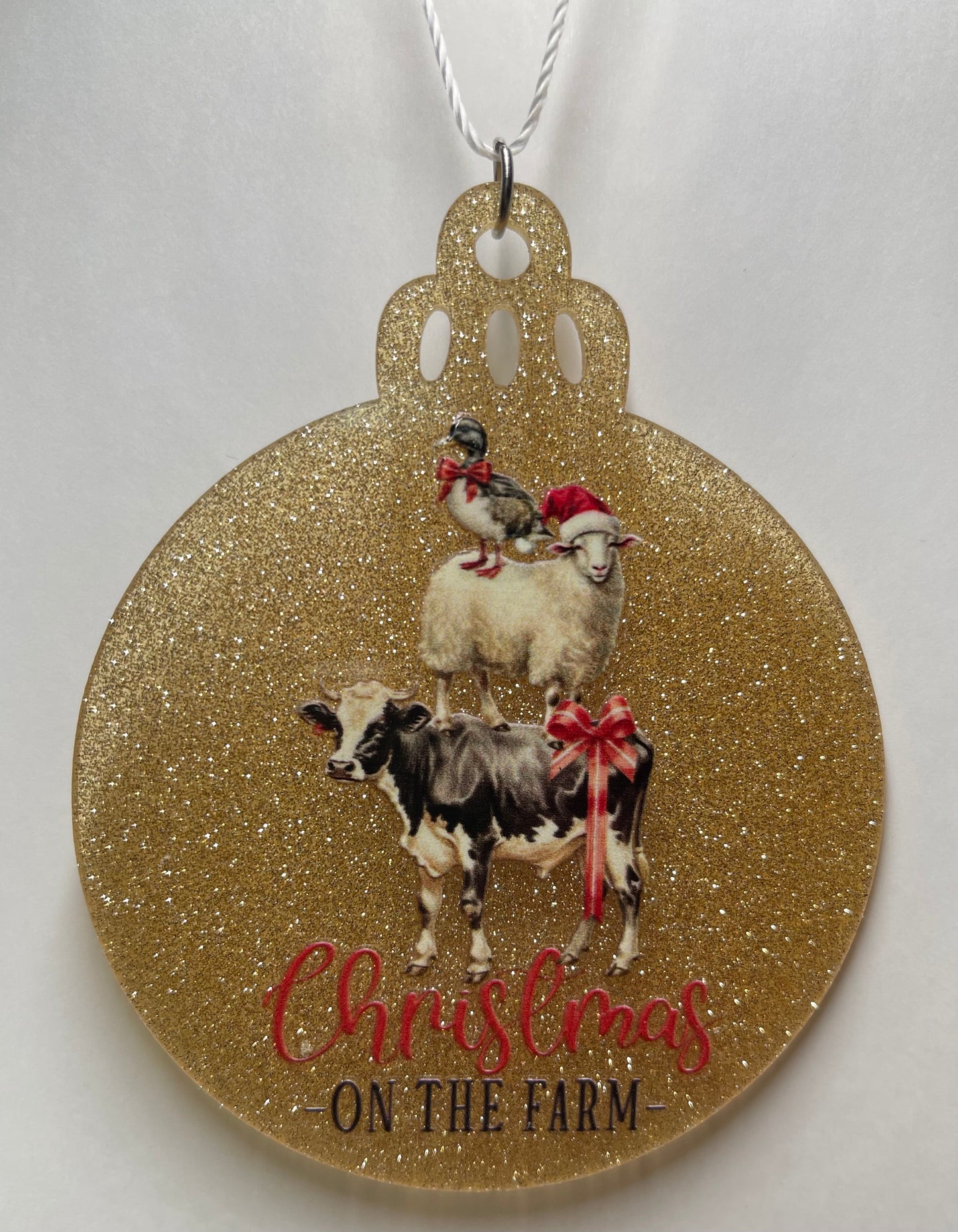 CHRISTMAS ON THE FARM