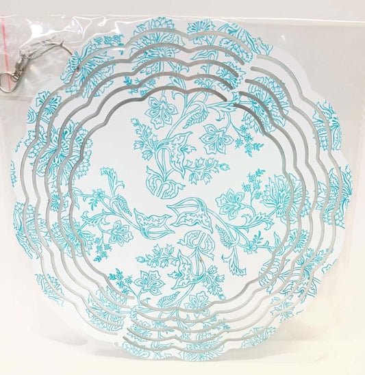 WHITE AND TEAL VINE