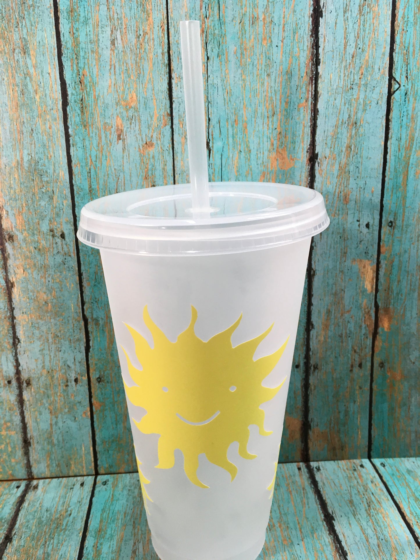Summer Vibes with Sunshine Cream to Yellow